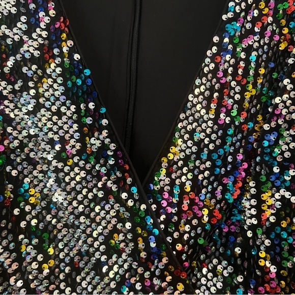 Forever 21 Sequin Shorts Romper Long Sleeve Size S Disco Rainbow Sparkly Swiftie - Picture 6 of 6